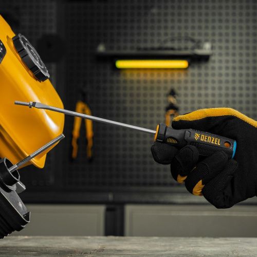 Отвертка Denzel SL4х100 мм-Tehinstrument