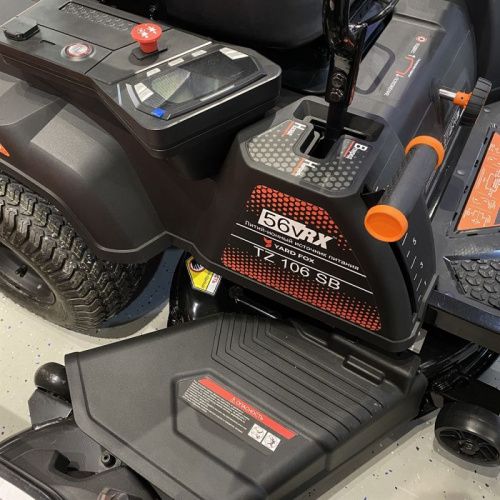 Аккумуляторный райдер YARD FOX TZ 106 SB-Tehinstrument