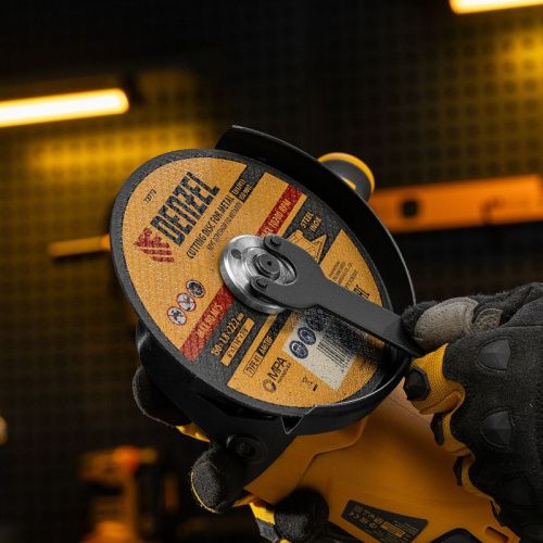 Круг отрезной по металлу, 150 х 1.8 х 22.2 мм Denzel-Tehinstrument