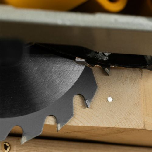 Пильный диск по дереву с гвоздями, ф165 х 20 мм, 20 зубов Denzel-Tehinstrument