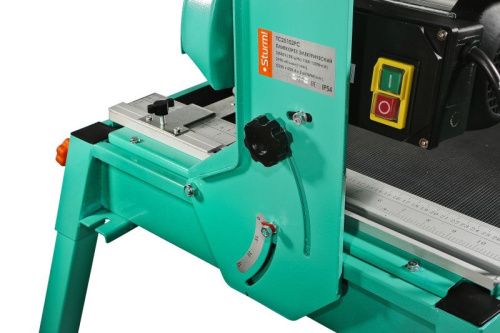 Станок плиткорезный электрический TC25102PC  Sturm 1,5кВт, диск 250 мм, стол 1060x468 мм, вод. охлаждение-Tehinstrument