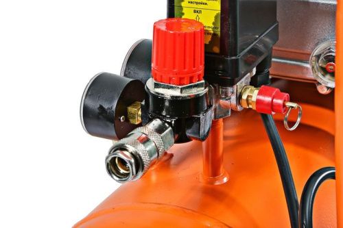 Компрессор воздушный масляный ВКС-9315С  СОЮЗ, 1,5кВт, 210л/мин, ресивер 24 л, прямой привод-Tehinstrument