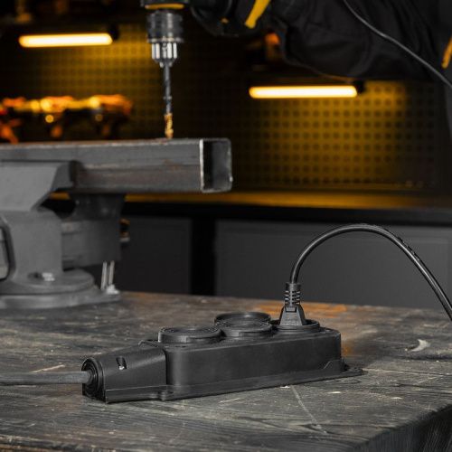 Удлинитель-шнур силовой Top Series, КГТТ, 20м, 3 розетки, 3 x 1,5 мм, 3 м Denzel-Tehinstrument