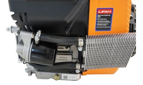 Двигатель Lifan LF2V80F-A, вал ?25мм, катушка 3 Ампера датчик давл./м,  м/радиатор, счетчик моточасов-Tehinstrument