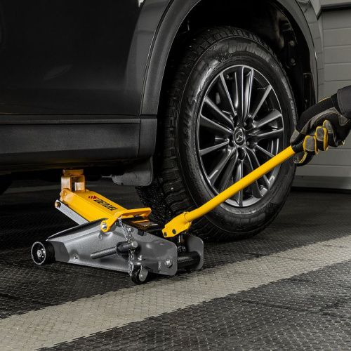 Домкрат гидравлический подкатной с фиксатором, 2,8 т, 135-385 мм Denzel-Tehinstrument