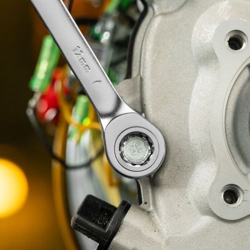 Ключ комбинированный трещоточный, 12 мм, CrV, матовый хром Denzel-Tehinstrument