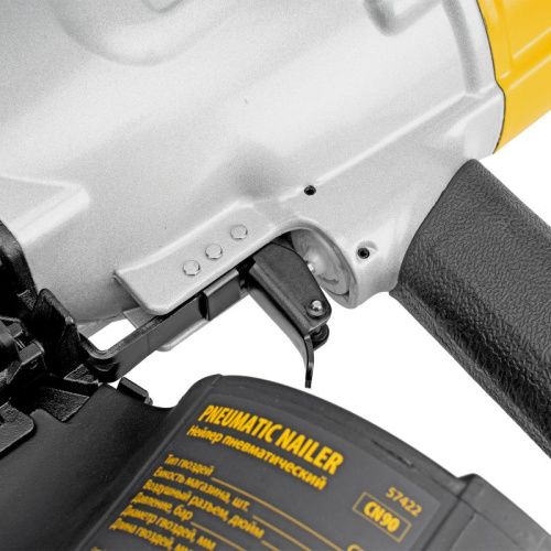 Нейлер пневматический CN90 для гвоздей CNW от 50 до 90 мм// Denzel-Tehinstrument