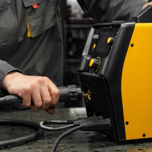 Полуавтоматический сварочный аппарат Denzel IMIG-185SDR-Tehinstrument