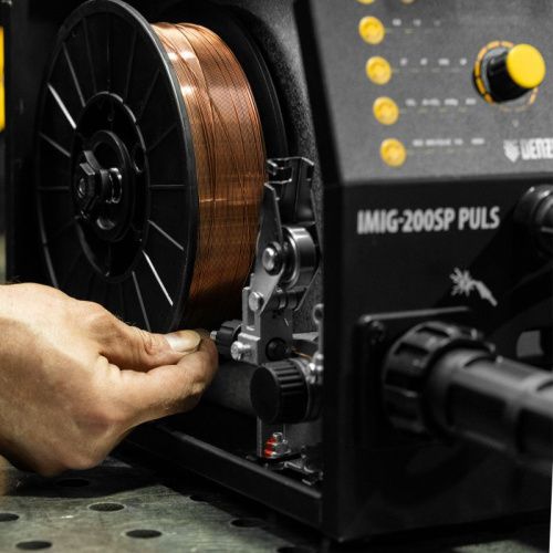 Инверторный полуавтоматический сварочный аппарат Denzel IMIG-200SP Pulse-Tehinstrument