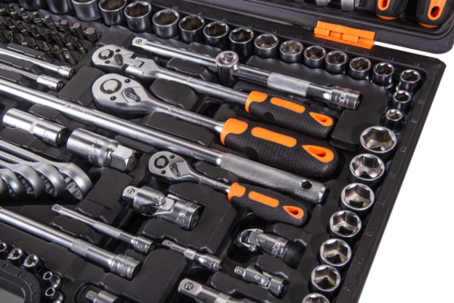 Набор инструментов, 1/2", 1/4", CrV, в кейсе 142 предм Вихрь-Tehinstrument