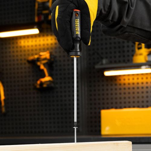 Отвертка, PH1х150 мм, S2, 3к рукоятка Denzel-Tehinstrument