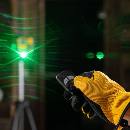 Лазерный уровень мультипризменный DLV-360-3C, 30 м, зеленый луч, Li-Ion 2,4 Aч, кейс// Denzel-Tehinstrument