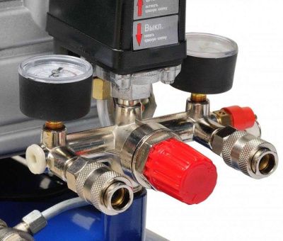 Поршневой компрессор HYUNDAI HYC 2050 (компрессор Хендай HYC 2050)-Tehinstrument