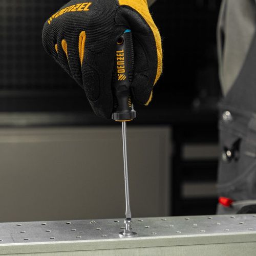 Отвертка Denzel SL4х100 мм-Tehinstrument