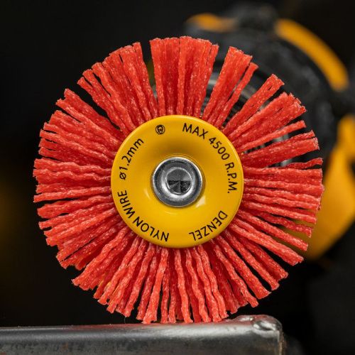 Щетка для дрели, 65 мм, Плоская, со шпилькой, нейлоновая щетина Denzel-Tehinstrument