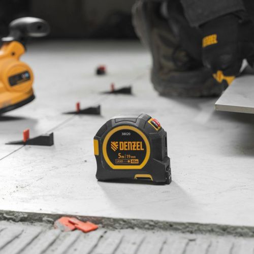 Лазерный дальномер с рулеткой LT-40, 5м x 19 мм, дальномер 40м, автомат. фиксация Denzel-Tehinstrument