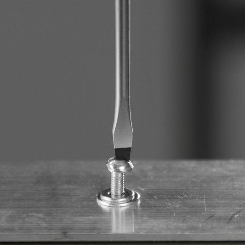 Отвертка, SL3х100 мм, S2, 3к рукоятка Denzel-Tehinstrument