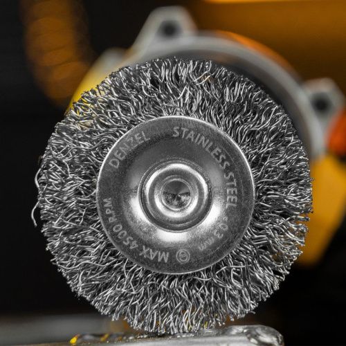 Набор щеток для дрели, 1 Плоская 50мм, 2 Чашки 25-50мм, шпилька, нерж. вит. проволока Denzel-Tehinstrument