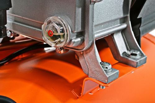 Компрессор воздушный масляный ВКС-9315С  СОЮЗ, 1,5кВт, 210л/мин, ресивер 24 л, прямой привод-Tehinstrument